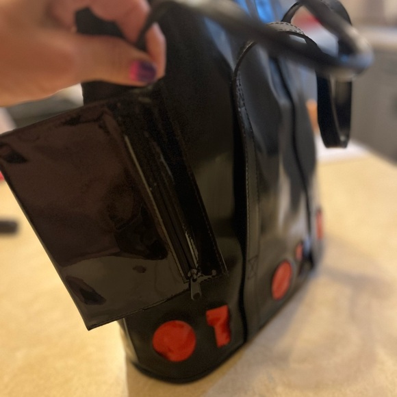 Rare! 01-01-00 Y2K/Millennials Black and Red Patent Satchel - Picture 4 of 5